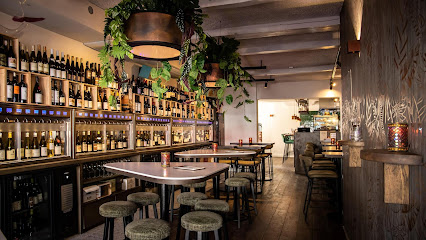 THE HARLEM SOCIAL CLUB - Wine Bar & Kitchen